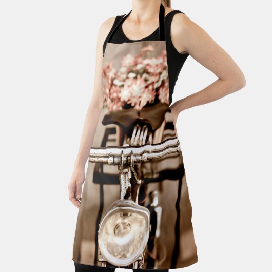 Old bicycle and flowers blur in background process schort (Insitu)