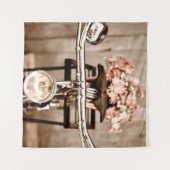 Old bicycle and flowers blur in background process wandkleed (Voorkant (horizontaal))