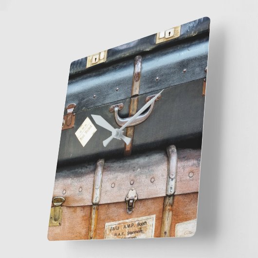 OLD ENGLAND VIERKANTE KLOK (Hoek)