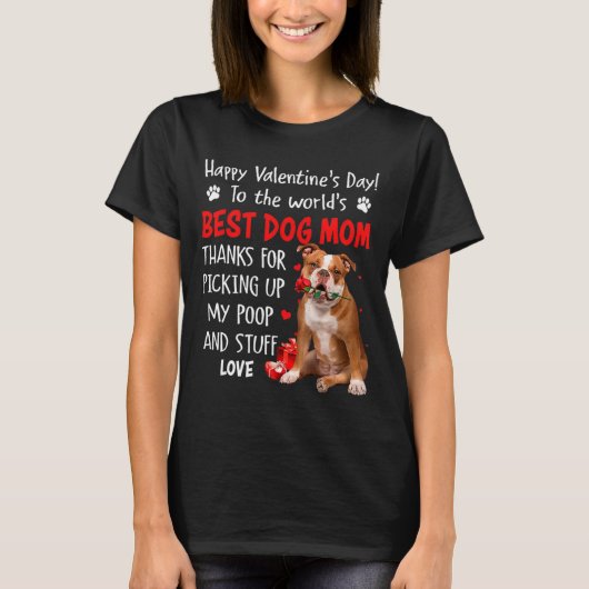 Old English Bulldog Dog Mom Valentines Day Fu  T-shirt (Voorkant)
