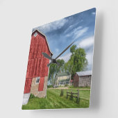 Old Farmhouse and Red Barn Photo Wall Clock Vierkante Klok (Hoek)