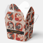 Old Fashion Halloween Faux Cross-Stitch Favor Box2 Bedankdoosjes (Geopend)