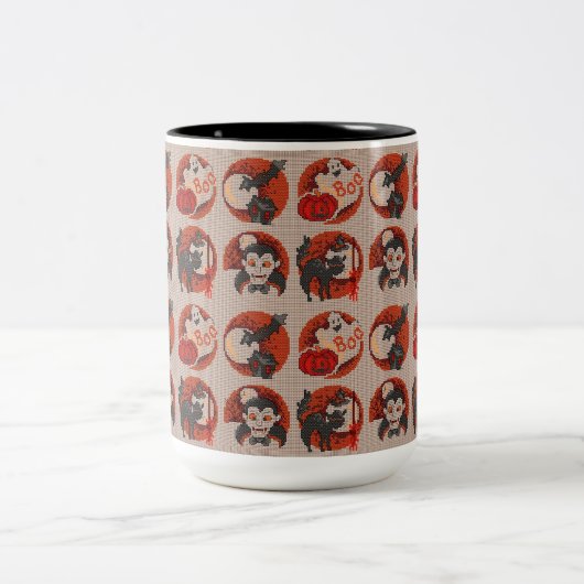 Old Fashion Halloween Faux Cross-Stitch Mok (Center)