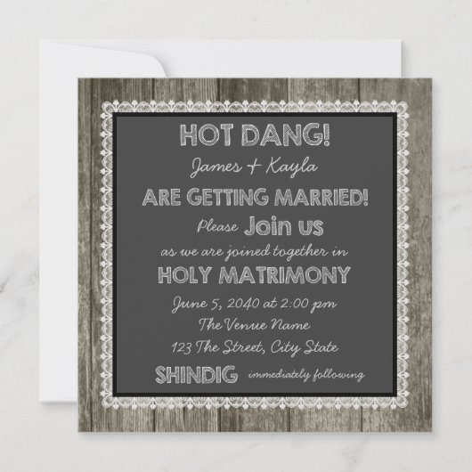 Old Fashioned Barn Wood Chalkboard Country Wedding Kaart (Voorkant)