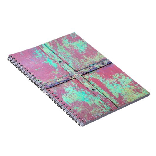 Old green painted wall with rust texture. Grunge r Notitieboek (Rechterzijde)