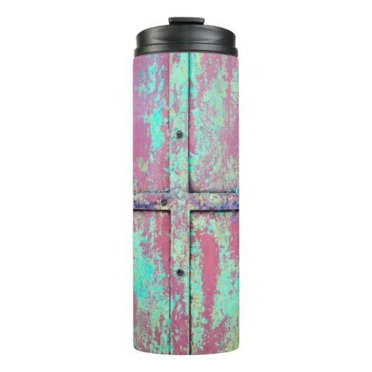 Old green painted wall with rust texture. Grunge r Thermosbeker (Voorkant)