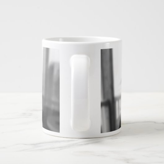 Old Lady BOSS mok (Achterkant)