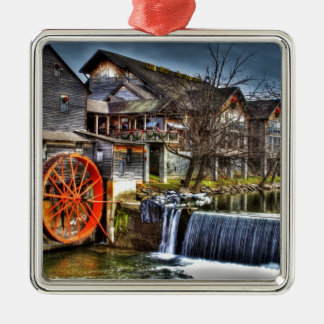 Old Mill Metalen Ornament