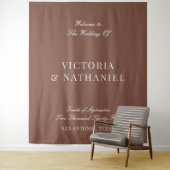 Old Money Mocha Brown Fabric Wedding Welcome Sign Wandkleed (In situ)