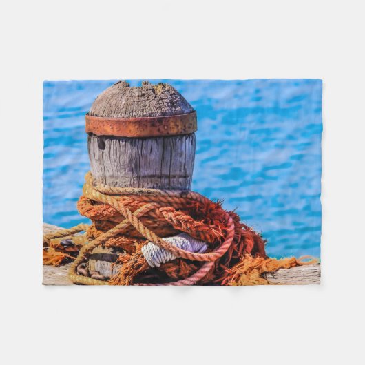Old Mooring Bollard Fleece Deken (Voorkant (Horizontaal))