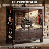 Old motorcycle, a garage with oil pump - Decoupage Inpakpapier Vel