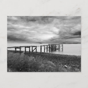 Old pier at Aberdour Silver Sand Beach, Schotland Briefkaart