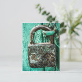 Old Rusted Lock Teal Aqua Blue Wooden Door Briefkaart (Staand voorkant)