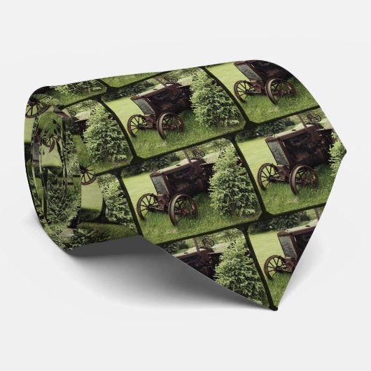 Old Rusty Tractor Stropdas (Opgerold)