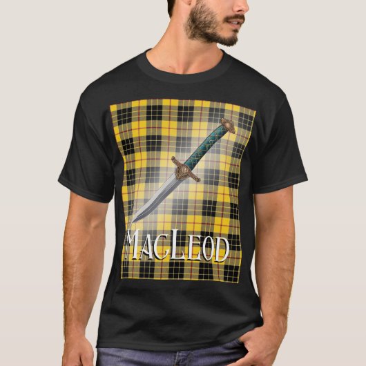 Old Scottish Clan MacLeod Tartan Design T-shirt (Voorkant)