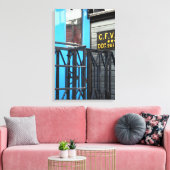 Old Steam Train Le Mastrou Blue Wagon Canvas (Insitu (Woonkamer))