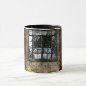 Old Window Mok (Midden)