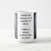 Old Wise Grey Wizard Mok met Quote (Center)