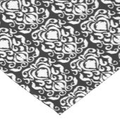 Old World Damask White op zwart Medium Tafelloper (Hoek)