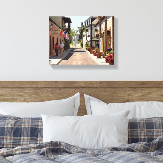 Oldest street St. Augustine, Florida Canvas Afdruk (Insitu (Slaapkamer))