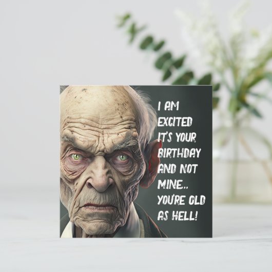 Oldman die je een gelukkige verjaardag wenst (Staand voorkant)