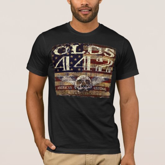 Oldsmobile 442 Design against Eroded Flag T-shirt (Voorkant)
