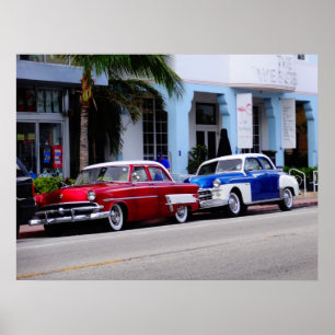 Oldtimer op Ocean Drive Miami Beach Poster