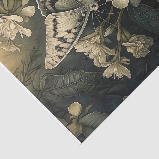 Oleander Magic, Moth in schemering Tissuepapier (Detail)