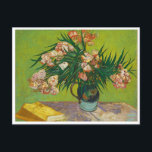 Oleanders, Vincent van Gogh Briefkaart<br><div class="desc">Voor Van Gogh waren oleanders vrolijke, levensbevestigende bloemen die onuitputtelijk opgeblazen waren en altijd sterke nieuwe schoten uitbrachten. In dit schilderij van augustus 1888 vullen de bloemen een majolica jug die de kunstenaar gebruikte voor andere stilstaande liften gemaakt in Arles. Pas het aan met je eigen details. Voor verdere aanpassing,...</div>