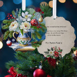 Olieverfschilderij Stijl Kerstmis Bloemen met Pioe Ornament Kaart<br><div class="desc">Dit is een mooie moderne interpretatie van een oud Nederlands meesterolieverfschilderij bloemstilleven in vet witte, rode en blauwe kleuren. De compositie bestaat uit witte gemengde bloemen, rode en gouden balletjes, pijnboomtakken en felrode hulst in een sierlijk versierde keramische werpvaas. Achterzijde is voorzien van complementaire bloemengrafische en bewerkbare tekst op een...</div>