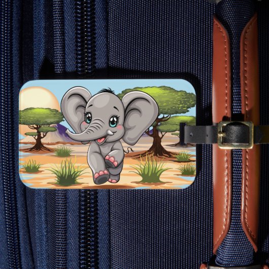 Olifant Baby springt vrolijk in Afrikaanse savanne Bagagelabel (Voorkant Insitu 4)