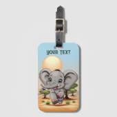 Olifant Baby springt vrolijk in Afrikaanse savanne Bagagelabel (Voorkant (verticaal))