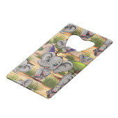 Olifant Baby springt vrolijk in Afrikaanse savanne Creditkaart Flessenopener (Achterkant Gekanteld)