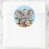 Olifant Baby springt vrolijk in Afrikaanse savanne Ronde Sticker (Tas)