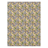 Olifant Baby springt vrolijk in Afrikaanse savanne Tafelkleed (Voorkant)