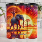 Olifant gesilhouet tegen vurige zonsondergang thermosbeker