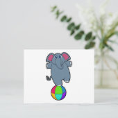 Olifant in circus met circusbal briefkaart (Staand voorkant)