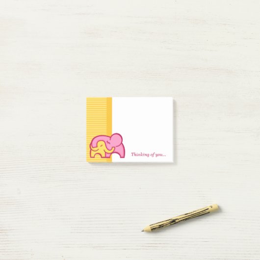 Olifant knuffel denken aan je post het notities post-it® notes (Op bureau)