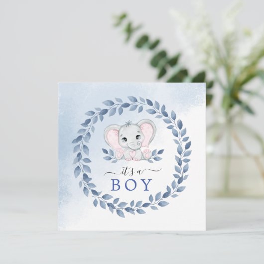Olifant met blauwe anemonen Het is een Baby shower Save The Date (Staand voorkant)