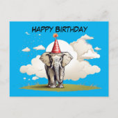 Olifant staande op een vlek van gras wolken briefkaart (Voorkant)