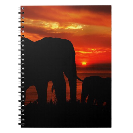 Olifanten bij zonsondergang notitieboek (Voorkant)