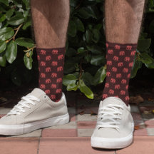 Olifanten in het rood gekleed (in het donker)