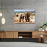Olifanten naast Canvas omlijst<br><div class="desc">Fotografie van Afrikaanse wilde dieren uit Pathblazer Studios over dit product is een perfecte herinnering voor iedereen die een bezoek aan Afrika had gebracht om de Afrikaanse wilde dieren en al zijn wonderen te zien. We hebben een reeks originele foto's en op maat gemaakte design voor u, dus voel me...</div>