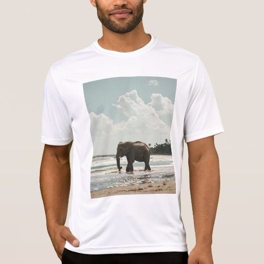Olifanten op het strand t-shirt (Voorkant)