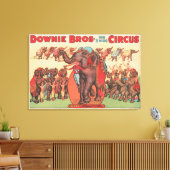 Olifanten optreden met vrouwen en trainers. canvas afdruk (Insitu (Woonkamer))