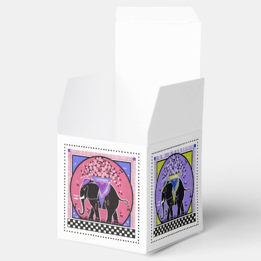 Olifantenparade in geel, aqua, roze en lavendel bedankdoosjes (Geopend)