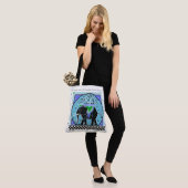 Olifantenshow in Aqua Tote Bag (Op model)