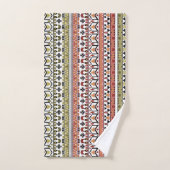 Olijf- en bruine geometrische etnische ornament bad handdoek (Handdoek)