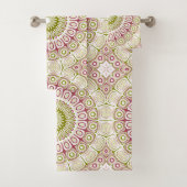 Olijf en Roos Mandala Pattern Bad Handdoek (Insitu)