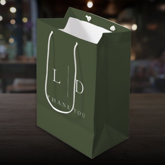 Olijfgroen Elegante Minimalistische Monogram Huwel Medium Cadeauzakje